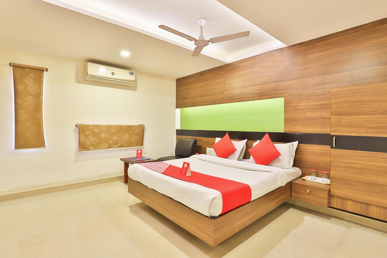 Oyo 4605 Hotel Aakarsh Dharamshala Exterior foto